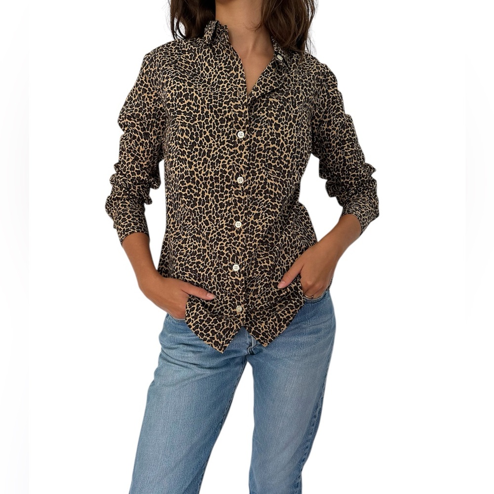 J Crew Cheetah Leopard Print Button down Shirt Cotton Like New XS Top Crisp Soft